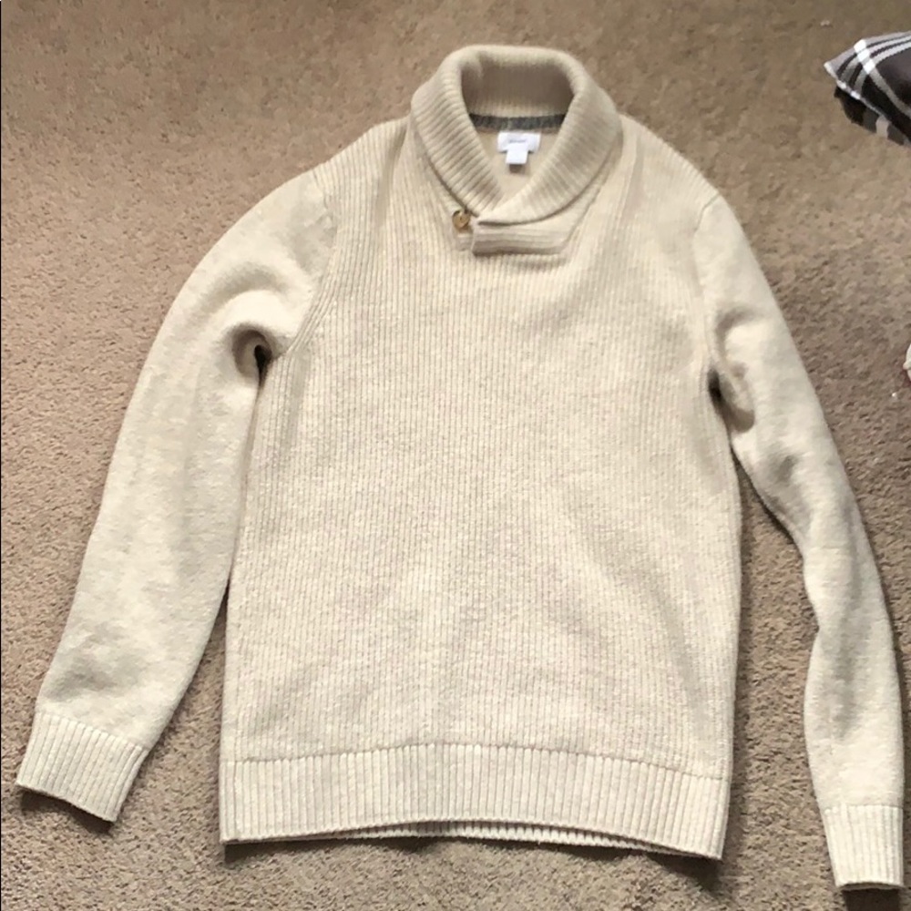 Old Navy knitted sweater